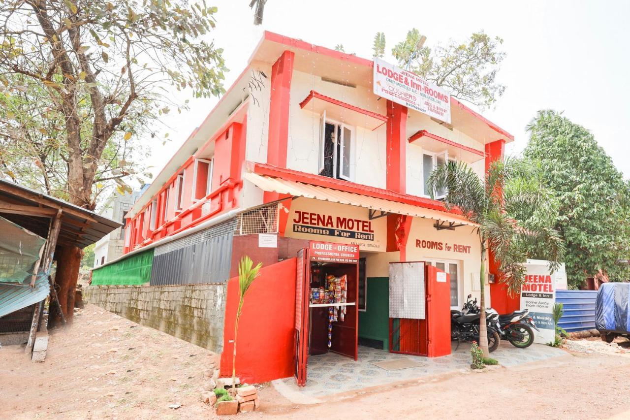 Spot On 68111 Jeena Motels Kollam Exterior foto